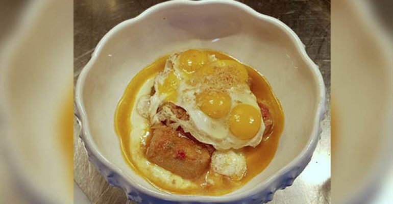 Cocina de verano | Guiso de atún con huevos camperos