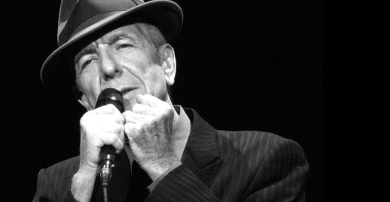 Música para Camaleones. Versionando a Cohen