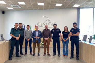 Casares reclama más efectivos de la Guardia Civil