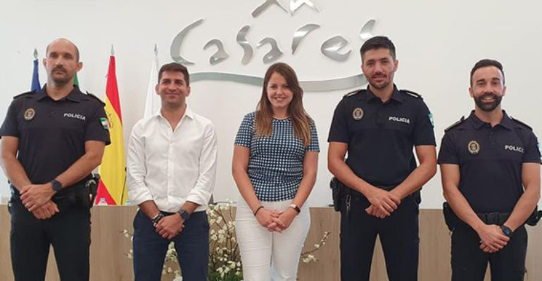 Toman posesión los nuevos agentes de la Policía Local