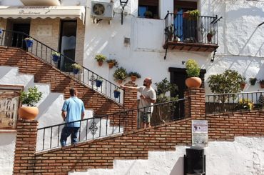 Arranca ‘Casares se luce’, el plan de embellecimiento del casco histórico