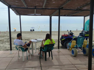 El servicio de socorrismo atiende más de 220 incidencias en las playas de Casares durante el mes de agosto