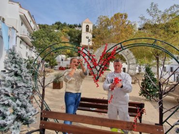 La magia de la Navidad llega hoy a Casares con la inauguración del alumbrado