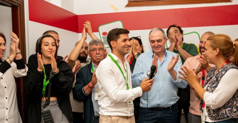 IU revalida su mayoría absoluta y Juan Luis Villalón se proclama alcalde de Casares con un resultado histórico y 8 concejales