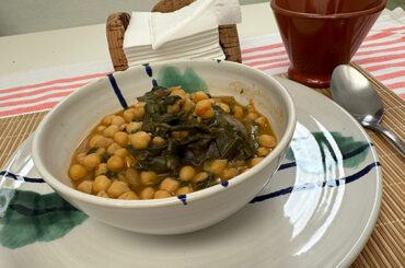 Cocina casareña | Potaje de garbanzos con acelgas