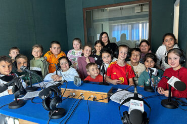 Tertulia con mirada infantil | Día de la radio