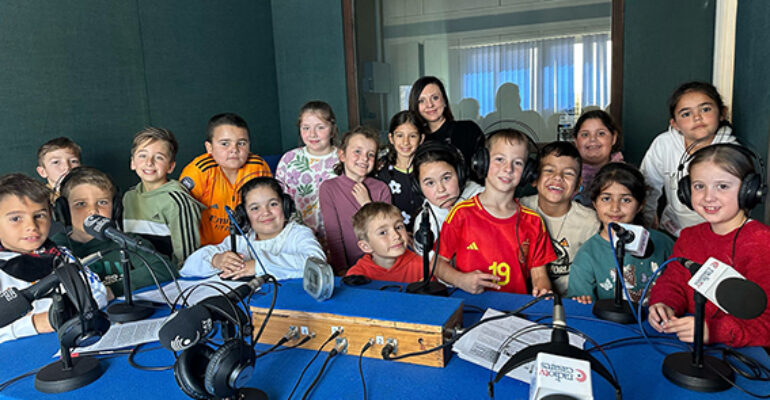 Tertulia con mirada infantil | Día de la radio