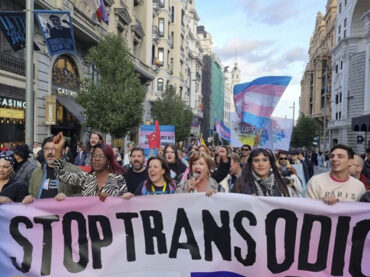 Tras el arcoiris | Día Internacional de la Memoria Trans