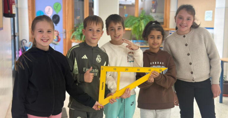 Tertulia con mirada infantil | Propósitos Año Nuevo