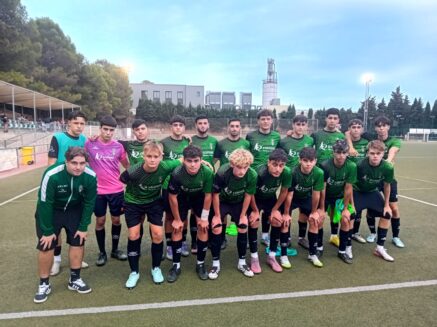 La U.D. Casares arranca una nueva temporada con cerca de 80 jugadores y jugadoras